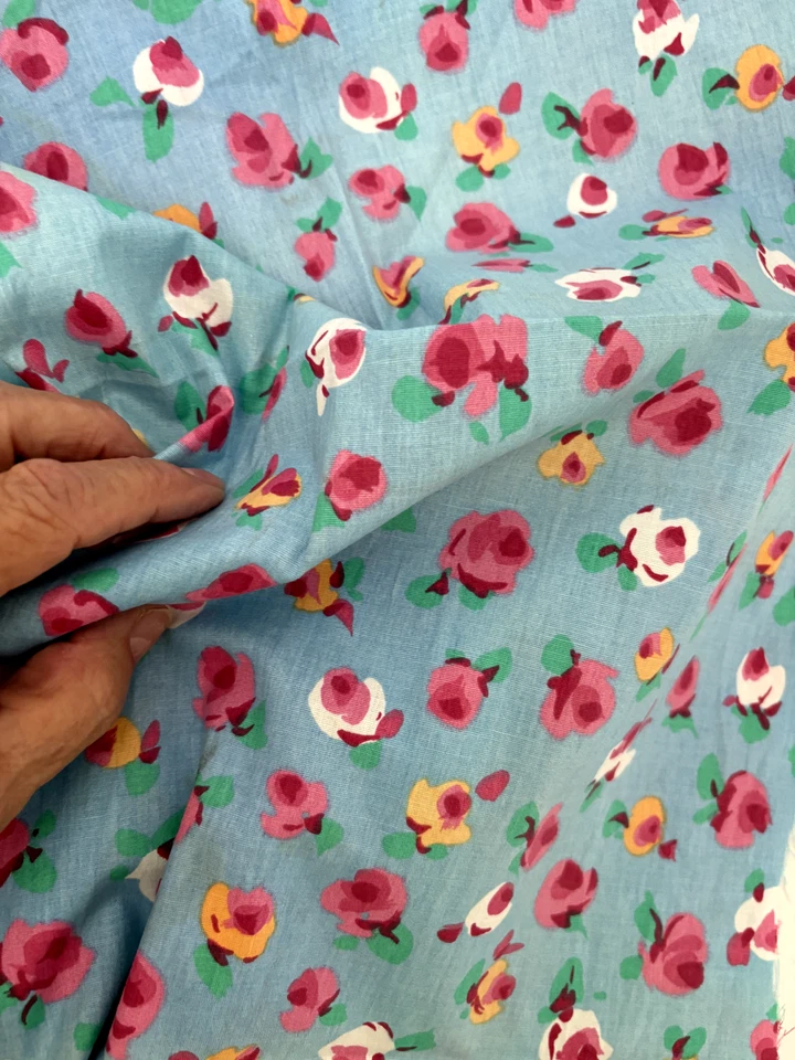 13WX62L Vtg CRANSTON Floral FLOWER Quilt Fabric Cotton Blue Pink Yellow Roses - Image 2 of 4