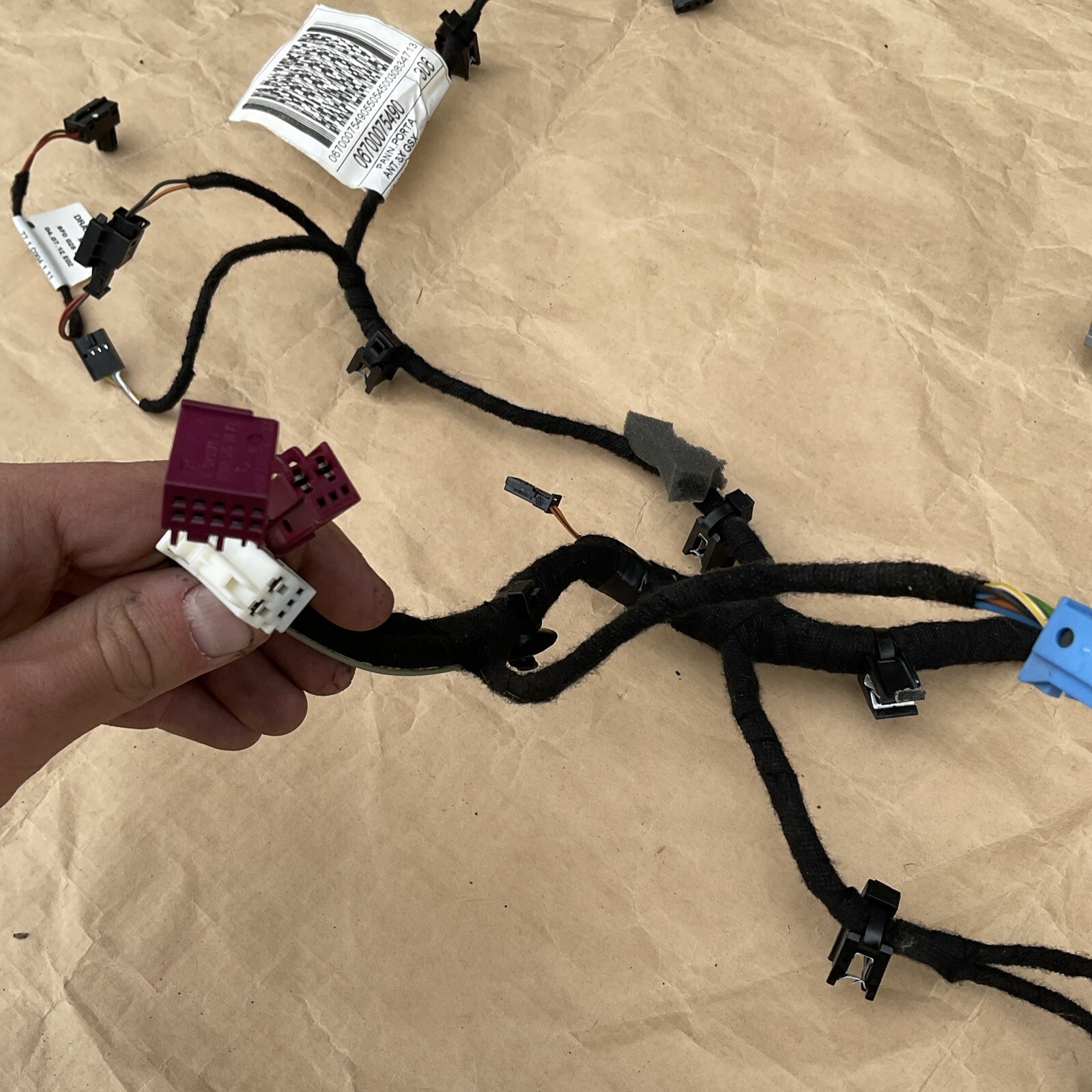 14-18 Maserati Quattroporte Front Left Door PanelWire Harness 06700075490 OEM