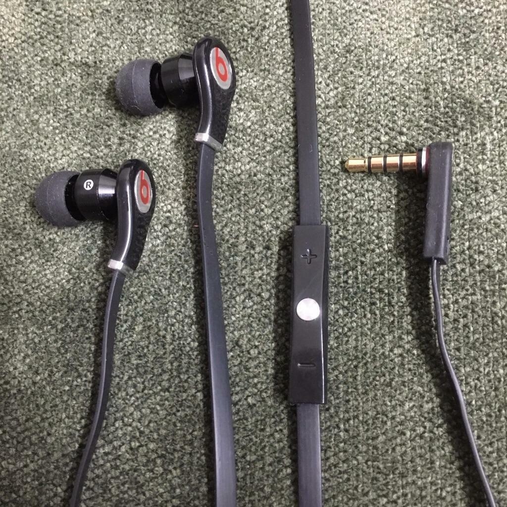 beats by dr.dre イヤホン Beats by Dr. Dre Tour In-Ear Headphones with Remote & Mic for