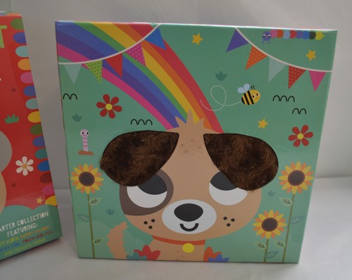 Little Stars Baby's First Gift Box 6 Book Set - Picture 3 of 4