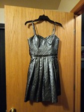 Guess Juniors Sleeveless Silver&Black Sheen Dress Sz 4 Lined Cotton Poly Metalli