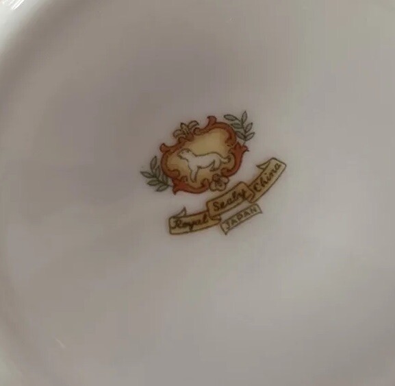 Royal Sealy Minty Green Iridescent Tea cup & saucer Gold Trim Japan