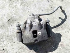 KIA MAGENTIS MG Bremssattel vorne rechts 2.65 Petrol 138kw 2006 32625835