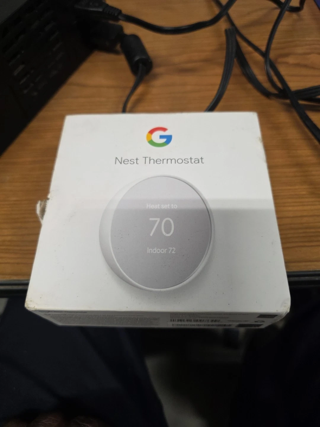 Google Nest Thermostat - Smart Thermostat for Home (White)