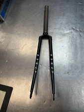 Surly Pacer Fork Lugged Crown 1 1/8 Threadless 700c (Black)