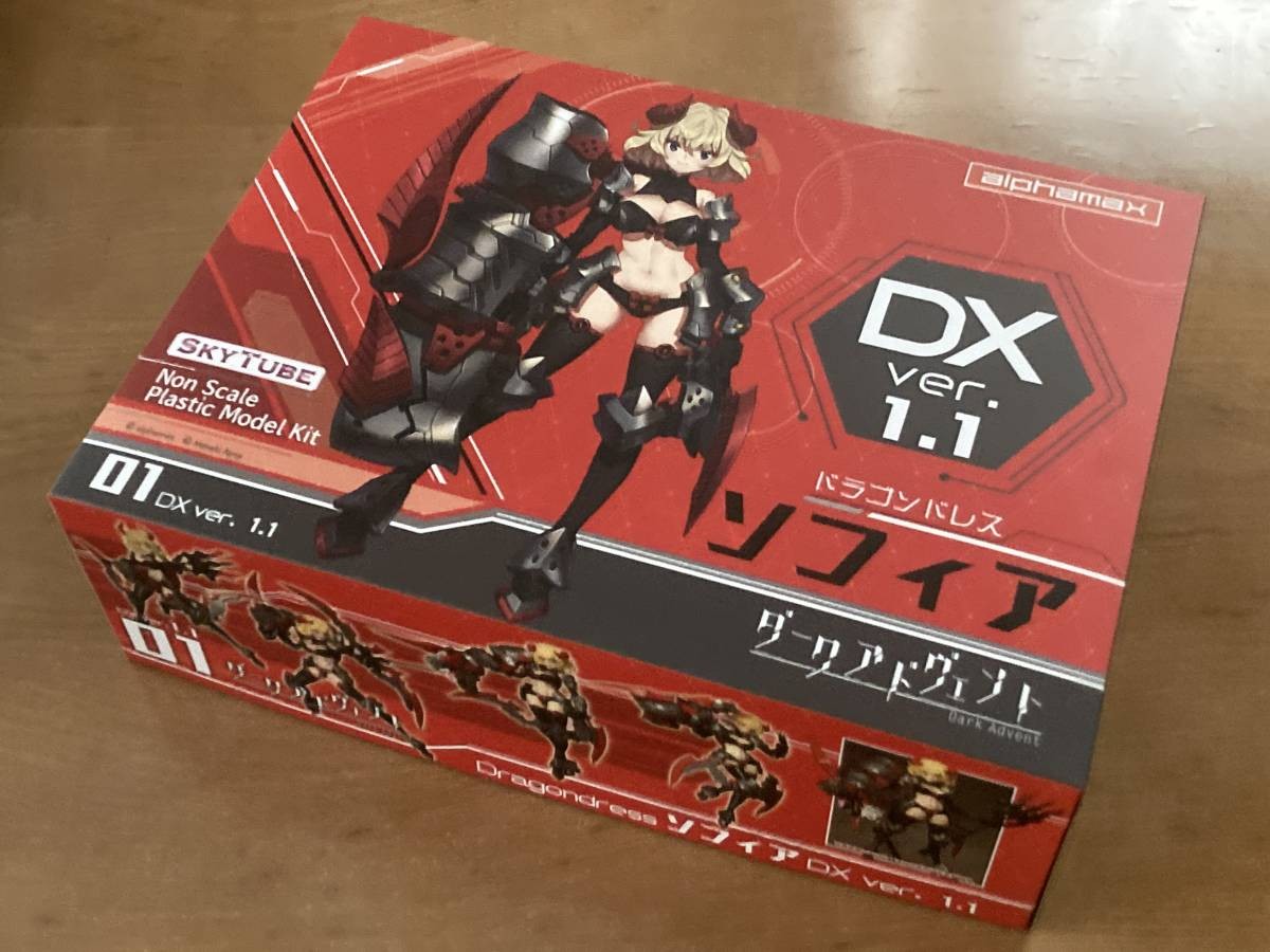 DarkAdvent Dragondress Sophia DX Ver. 1.1 Model kit AX-1136