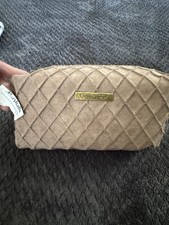 Revive Vintage Beige Quilted Zipper Makeup Ba...