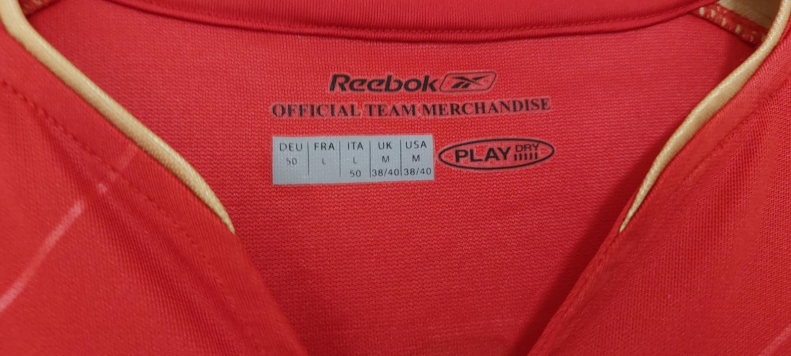 Liverpool 05/06 Champions League Home Shirt Gerrard Authentic Men’s Medium Top thumbnail 7