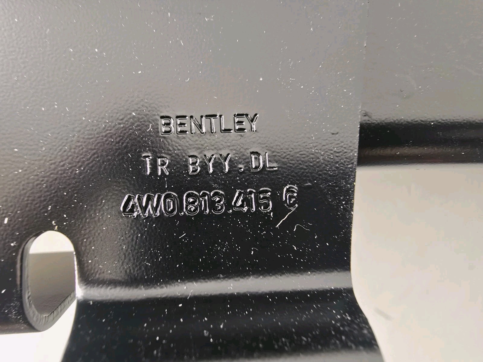 2013 - 2019 Bentley Continental Flying Spur SEALING CHANNEL 4W0809641