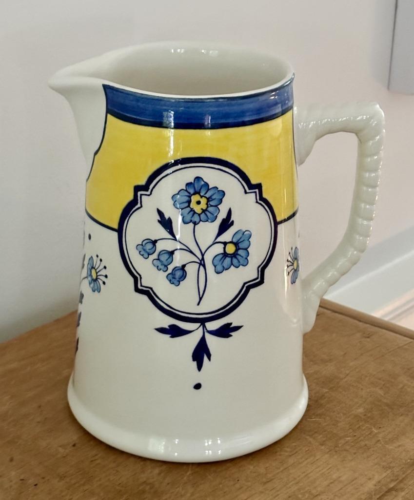 Rare Tiffany & Co Este Ceramiche Monterey Pitcher Blue Yellow