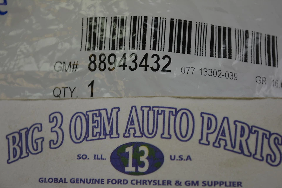 Chevrolet Kodiak GMC Topkick 2003-2009 (juego de 4) tapa de tuerca de espejo retrovisor exterior nuevo OEM Foto 3 de 3