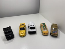 Figurines de collection voiture - différents timbres - 5 pièces 6,5-7 cm. Exc...
