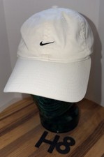 NIKE PRO CLASSIC WHITE GOLF HAT H8