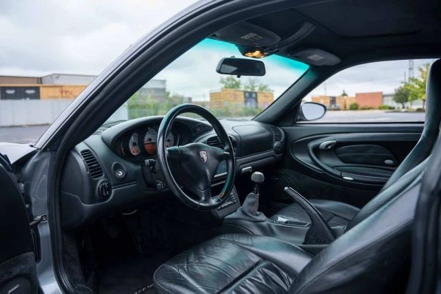 2003 Porsche 911 Carrera 4S Coupe 2D - Image 2 of 4