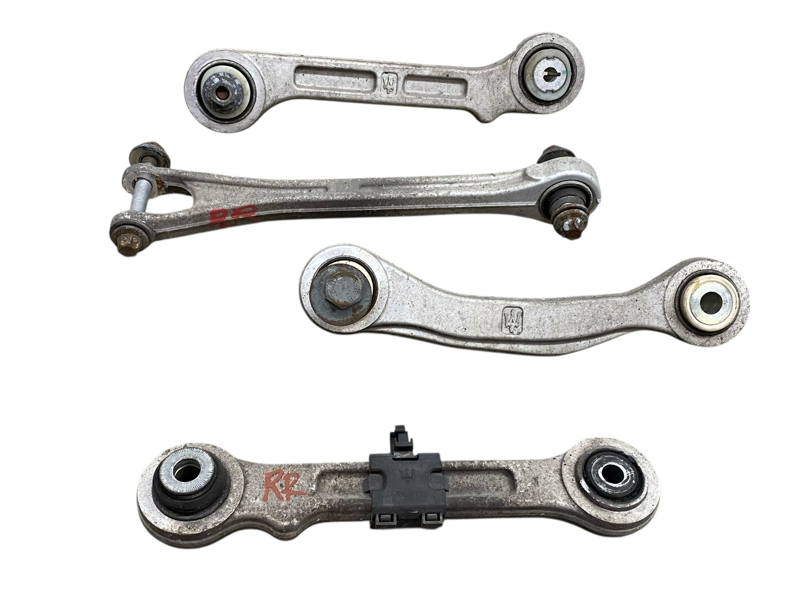 2017-2024 MASERATI LEVANTE RH RIGHT REAR UPPER & LOWER CONTROL ARM SET 51K MILES