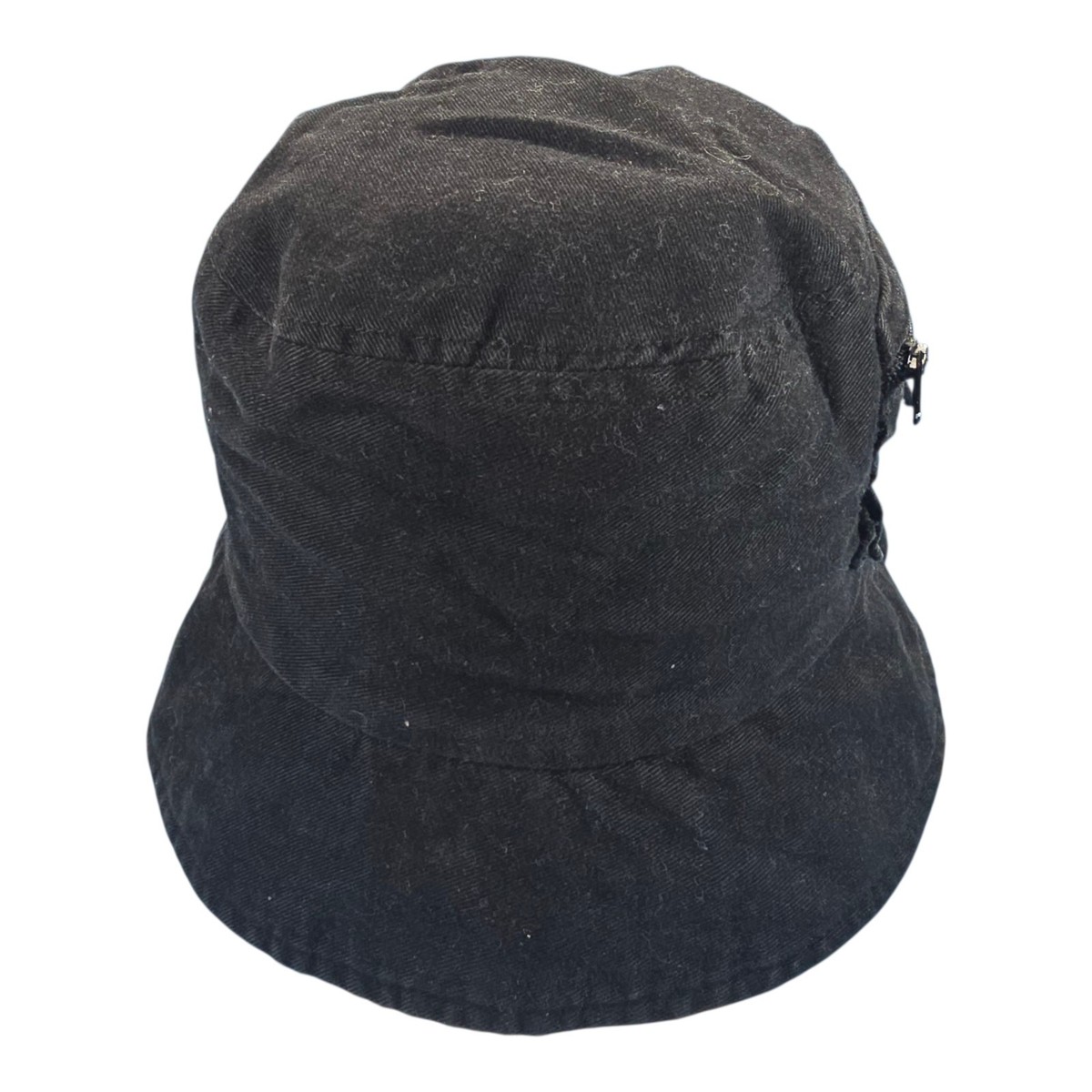 Black Bucket Hat with Pocket - Streetwear Fashion Accessory