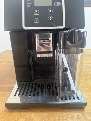 De’Longhi Perfecta Evo ESAM420.40.B Kaffeevollautomat, schwarz
