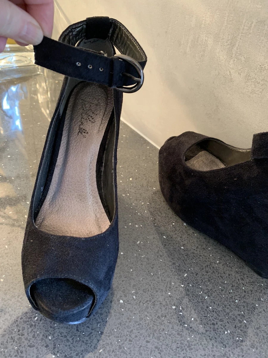 Blink platform wedge store sandals