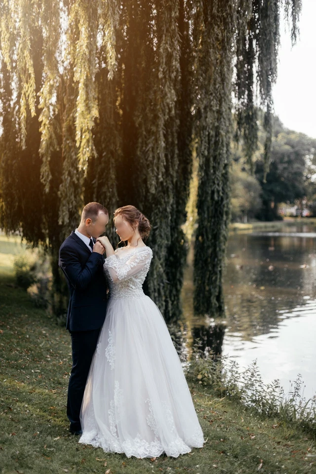 Brautkleid Hochzeitskleid, privat geschneidert, sehr elegant, Farbe Champagner - Bild 3 von 4