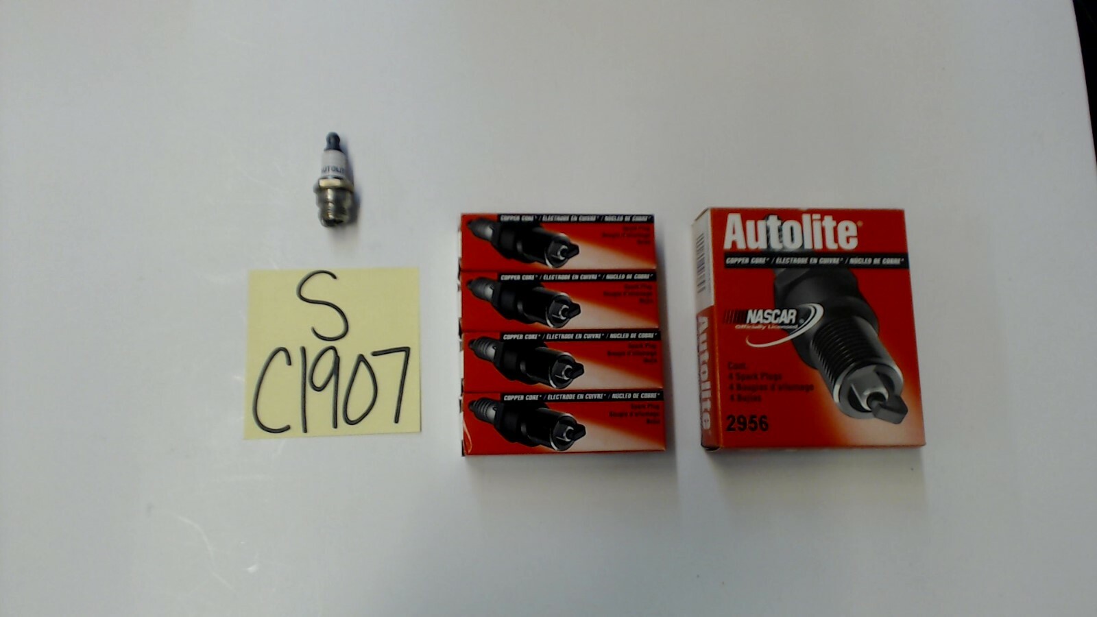Autolite 2956 Spark Plug LOT OF 4