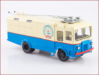 1:43 Soviet hybrid trolleytruck TG-3 russian Modimio  11s Obus USSR truck URSS