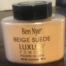 Ben Nye Luxury Beige Suede Powder 1.5oz