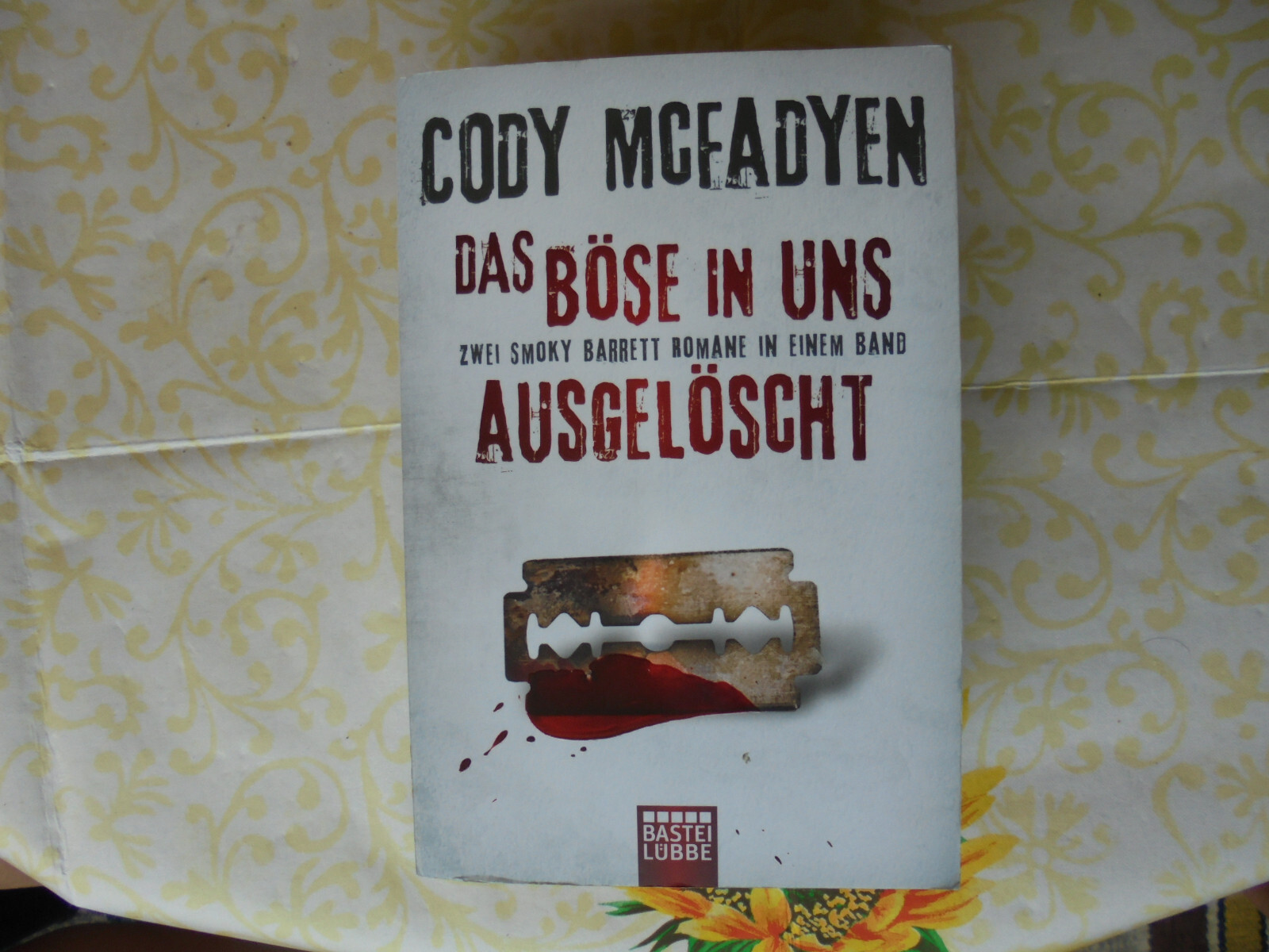 Bild 1 von 2