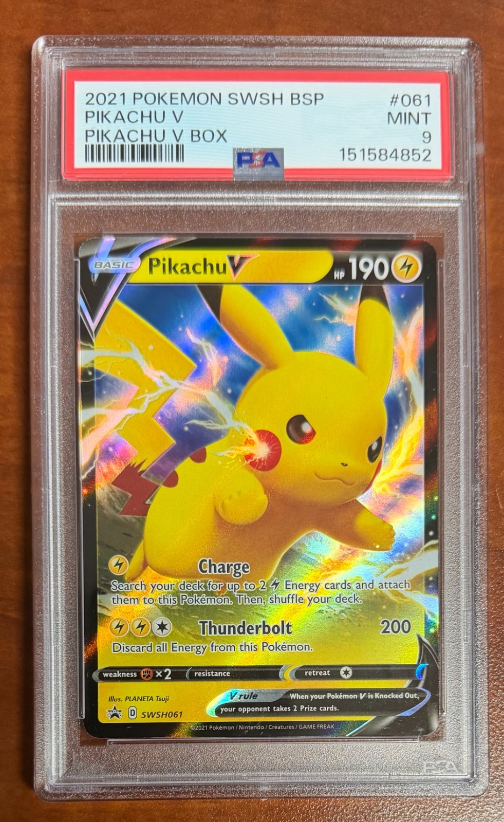 2021 POKEMON SWSH BLACK STAR PROMO PIKACHU V BOX #061 PIKACHU V PSA 9