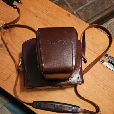 Leica Burgundy Leather Case for Leicaflex SL2 Cameras, EX++ EXC CONDITION 