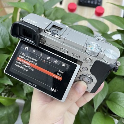 Sony A6000 24.3 MP Mirrorless ILCE6000L Digital Camera Silver Body