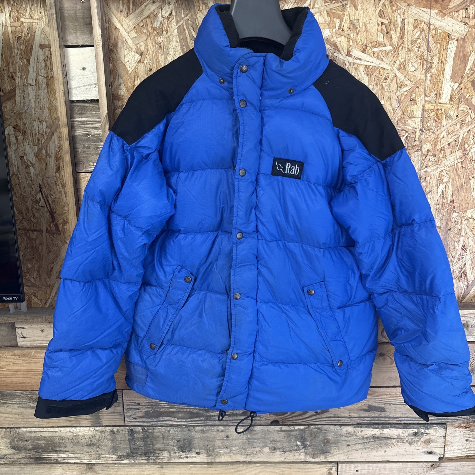 Rab Vintage Men’s Down Blue Jacket Size Medium Padded Waterproof Coat