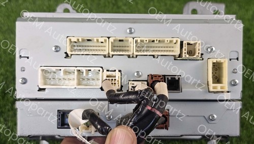 Display Di Navigazione Toyota Sienna 2015-2016 86100-08070 OEM ID-510158 Usato - Foto 10 di 24