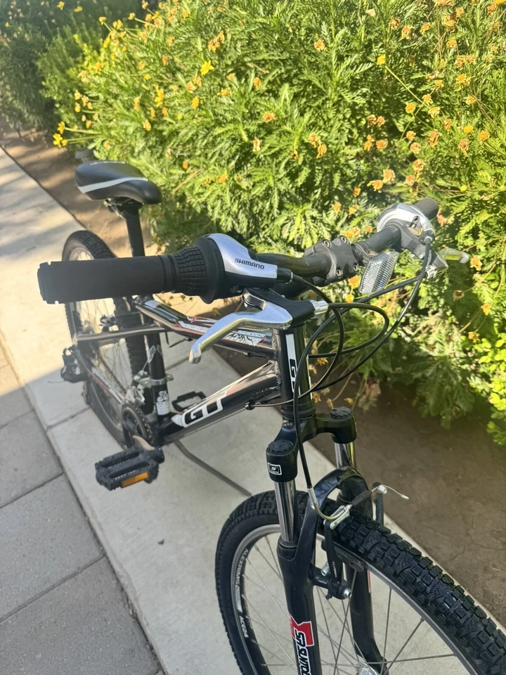 Bicicleta de velocidad Teens GT Aggressor 16" cuadro de aluminio Foto 4 de 4