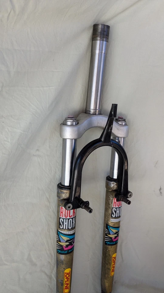 RockShox Magnesium 80mm Suspension Fork 1 1/8" Threaded - Image 2 of 4