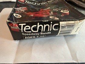 LEGO TECHNIC: Speedway Bandit (8815)Factory Sealed  (Box In Rough Condition )