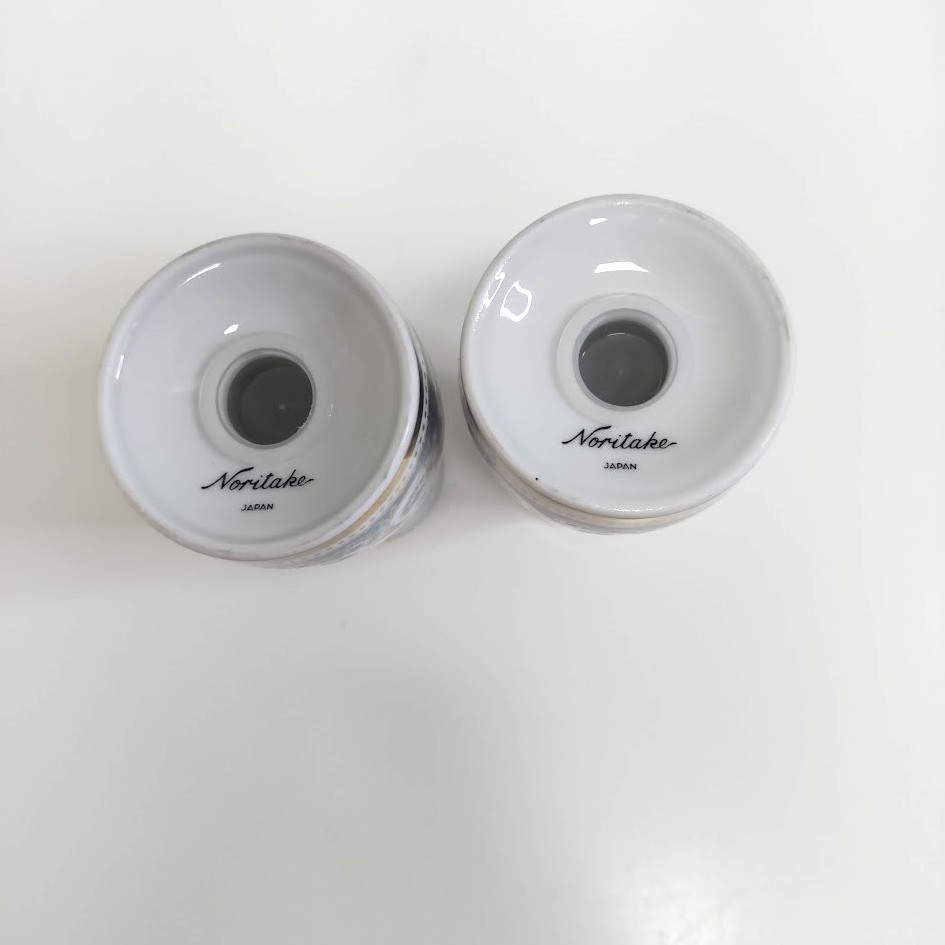 Noritake Polonaise Blue Floral Salt and Pepper Set Shakers Porcelain 1969-1986