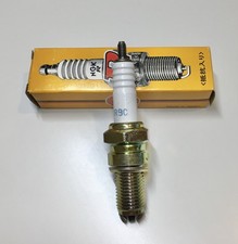 NGK R JR9C Zündkerze Spark Plug  passt für Suzuki GSX 750 GSX-R GSX750 GSX-R750