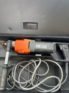 BTI Kernbohrmaschine DKB 1800 E Defekt Im Koffer