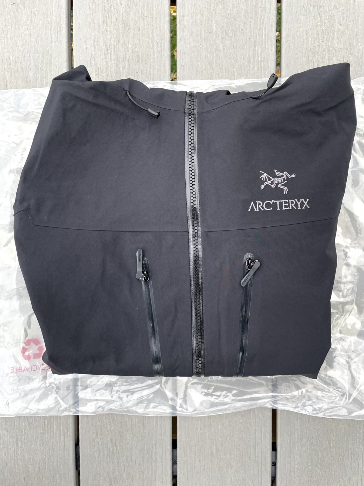 [NEVER WORN] Arct'eryx Alpha SV 7 Gore-Tex Black Jacket | Size L | Brand New thumbnail 14