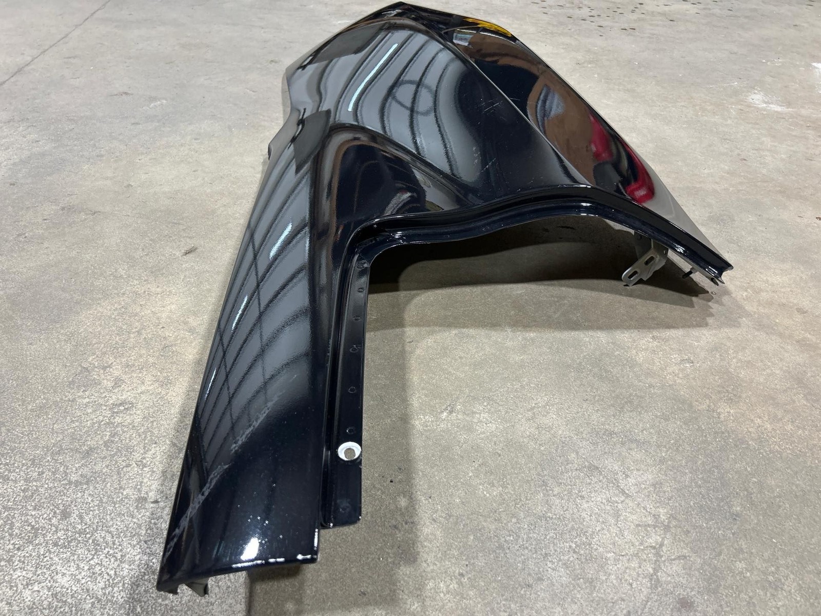 2014 2015 Audi R8 RH Passenger Quarter Panel BRILLIANT BLACK LY9B 42B809604 (MK)