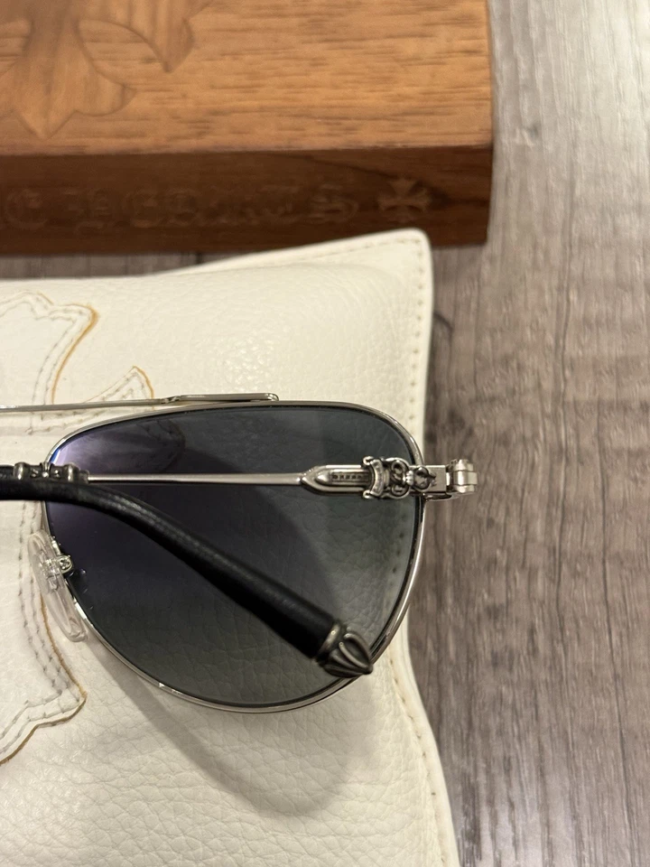 Gafas de aviador metálicas Chrome Hearts Slam Foto 4 de 4