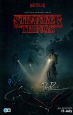 DUFFER BROTHERS SIGNED STRANGER THINGS 11X17 PHOTO MATT ROSS DUFFER BAS COA