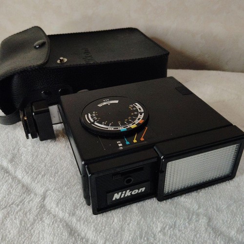 Nikon CL-1020 Étui souple d'objectif