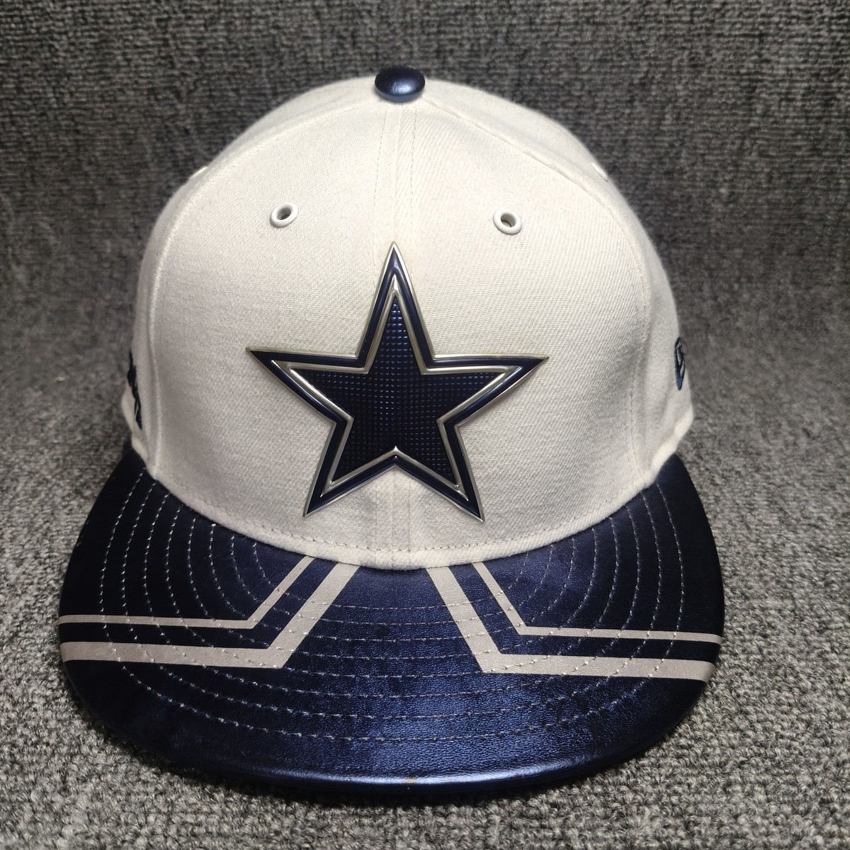 New Era Dallas Cowboys NFL Fitted Hat White Blue Star Logo COWBOYS Side Text