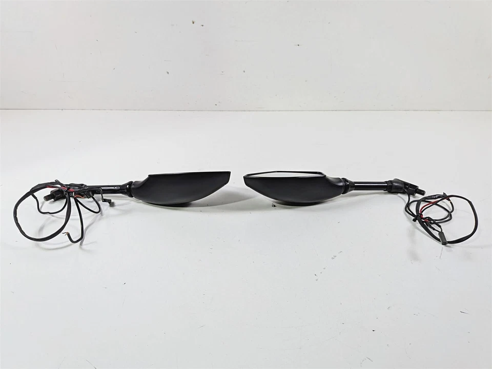 Juego de intermitentes de visión trasera Suzuki M109R VZR1800 2014 Boulevard recambio - leer Foto 4 de 4