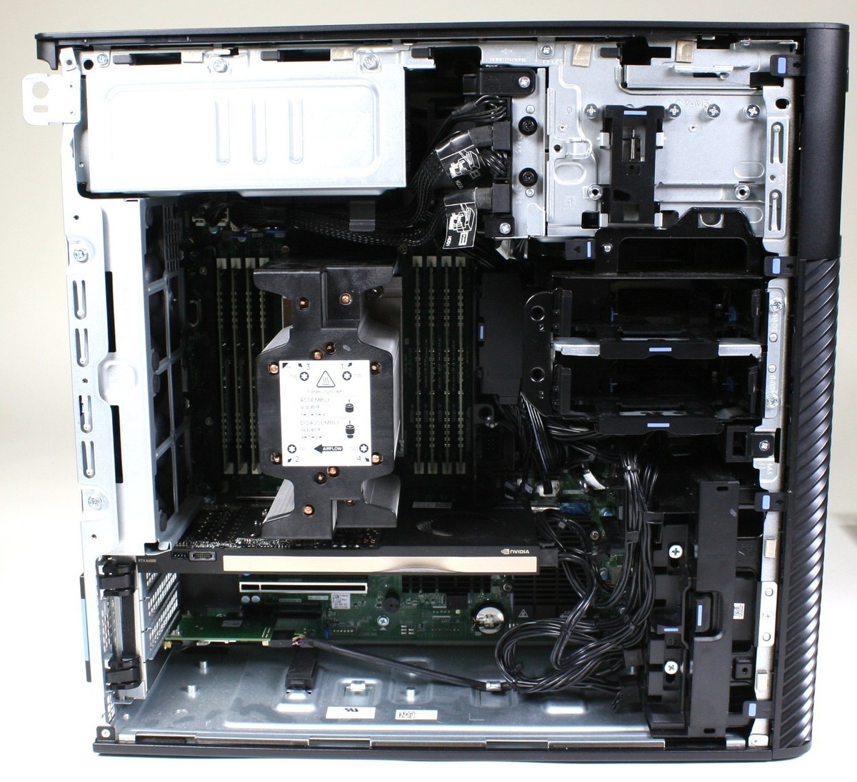 Dell Precision 7865 Tower AMD Threadripper PRO 5975WX 256GB 2TB M