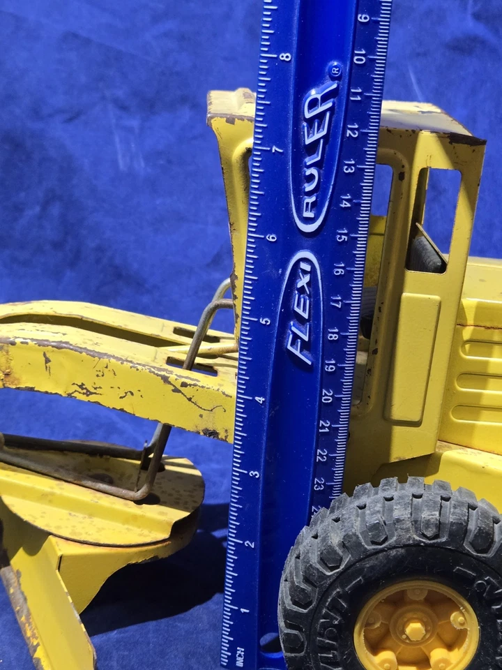 Vintage Nylint Yellow Road Grader, Pressed Steel Toy Truck, Heavy Construction - Image 4 of 4