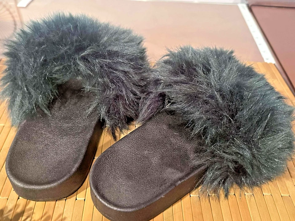  Toboganes de plumas de marabú negro para mujer talla 8 - Zapatillas glamurosas usadas Foto 4 de 4