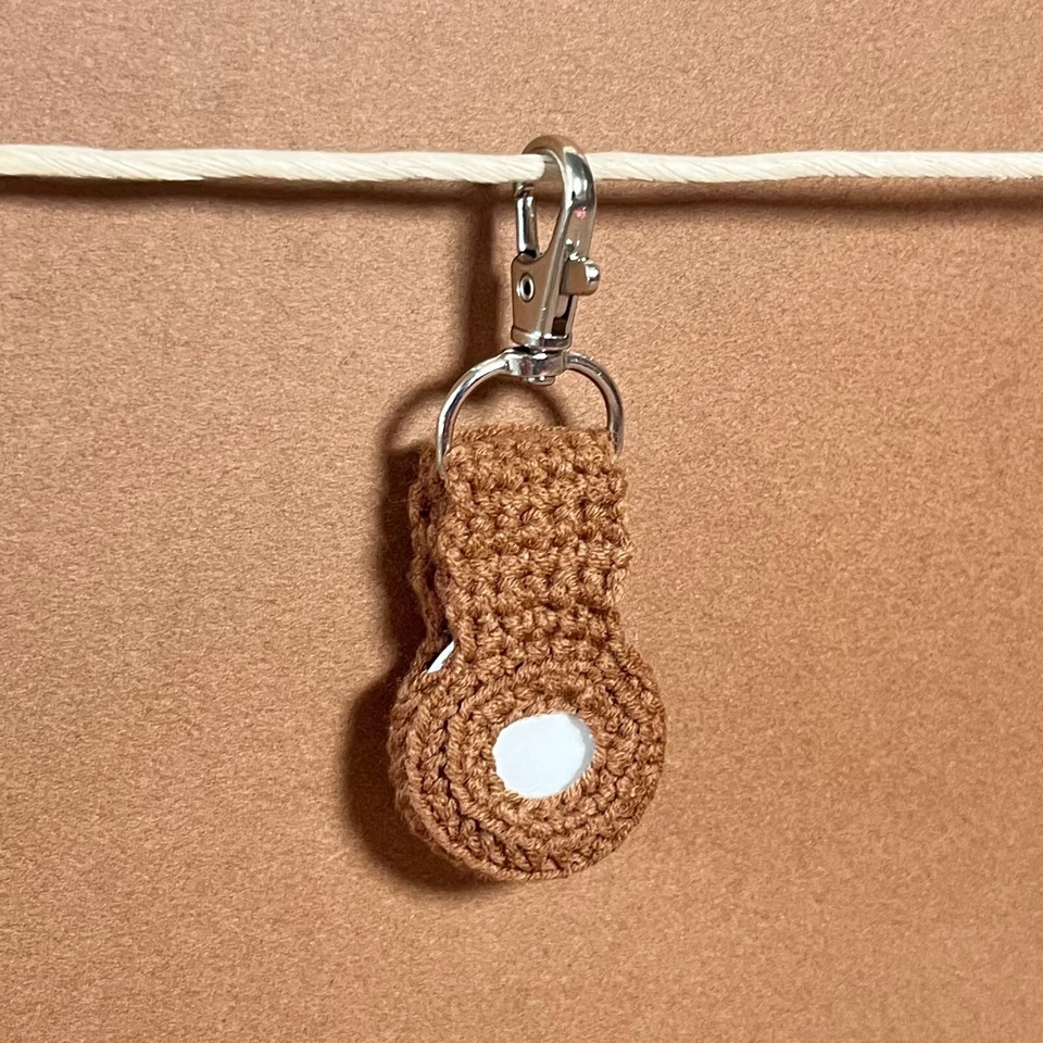 AirTag Holder - Crochet Keychain - Image 3 of 4