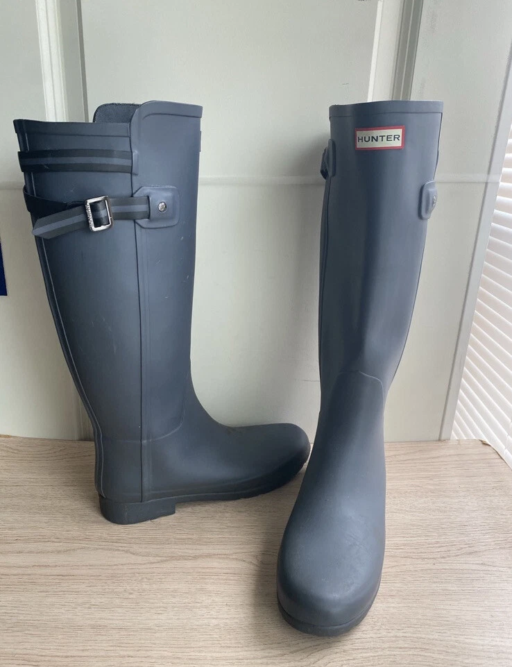Hunter boots grey best sale matte